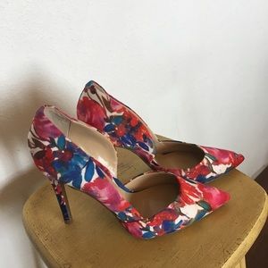 Guess floral stilettos